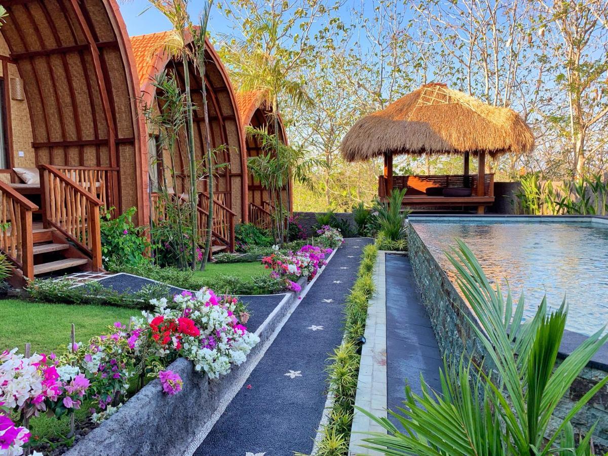 Uluwatu Sunrise Hotel อูงาซัน ภายนอก รูปภาพ