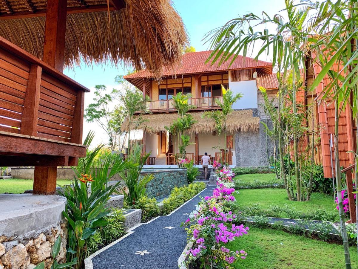 Uluwatu Sunrise Hotel อูงาซัน ภายนอก รูปภาพ