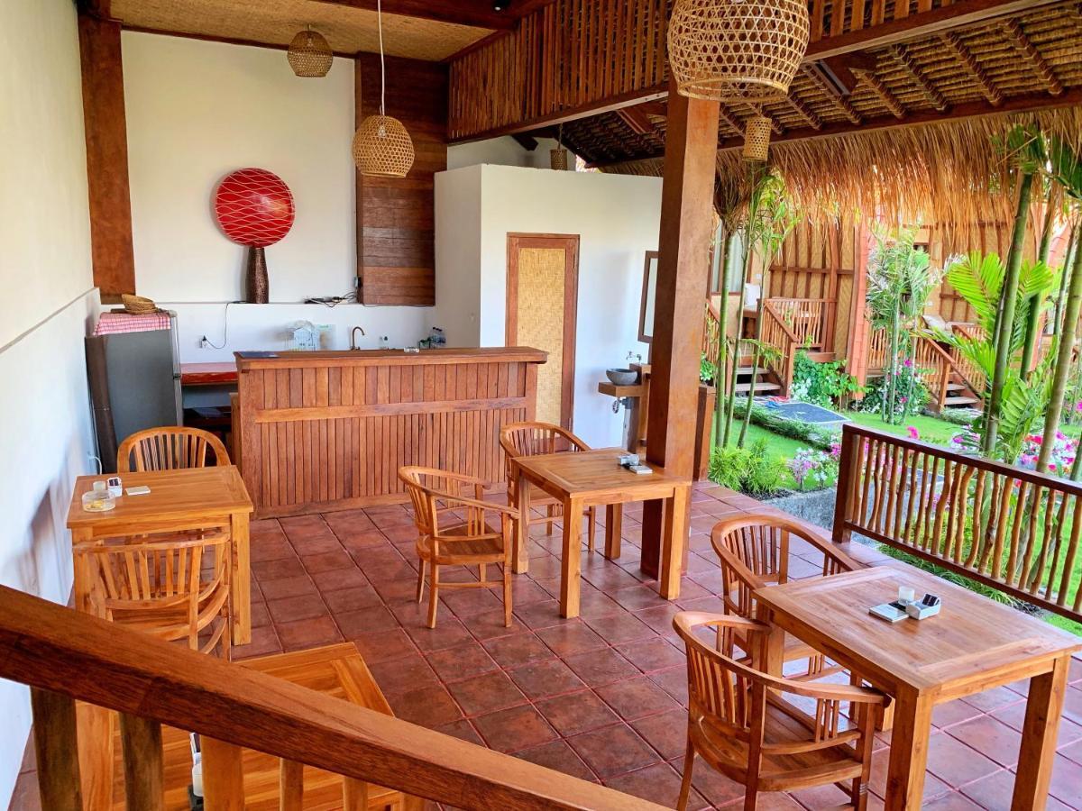 Uluwatu Sunrise Hotel อูงาซัน ภายนอก รูปภาพ