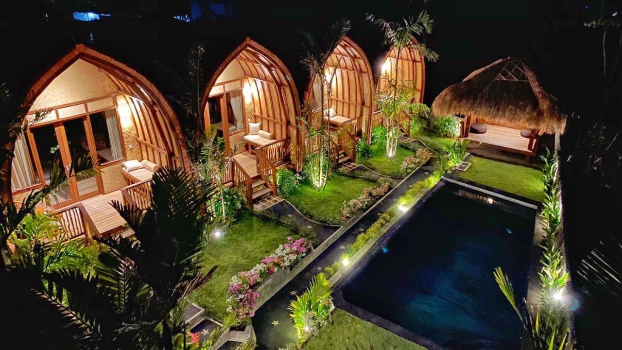 Uluwatu Sunrise Hotel อูงาซัน ภายนอก รูปภาพ